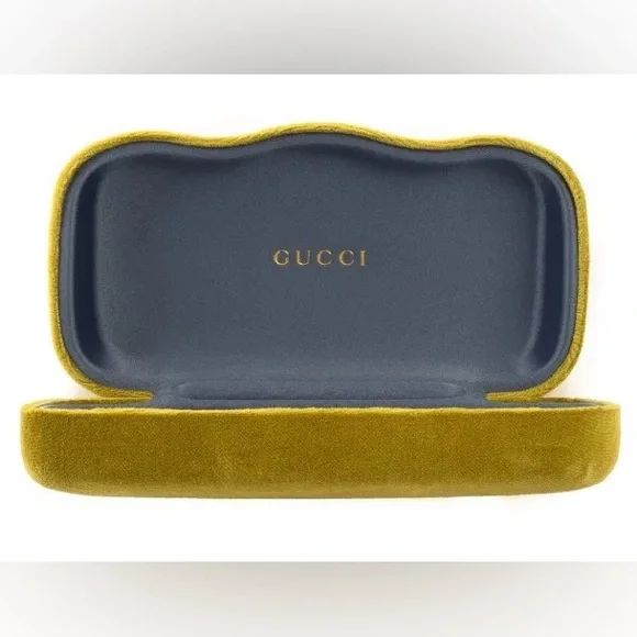 Gucci Unisex Sunglasses Case Glasses Leather Gold Bronze Velvet Interior GG Logo Gucci Bronze Soft Leather Sunglasses Velvet Eyeglasses Case  main image 2